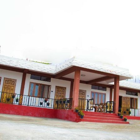 צ'ראפונג'י Cherish Guest House מראה חיצוני תמונה