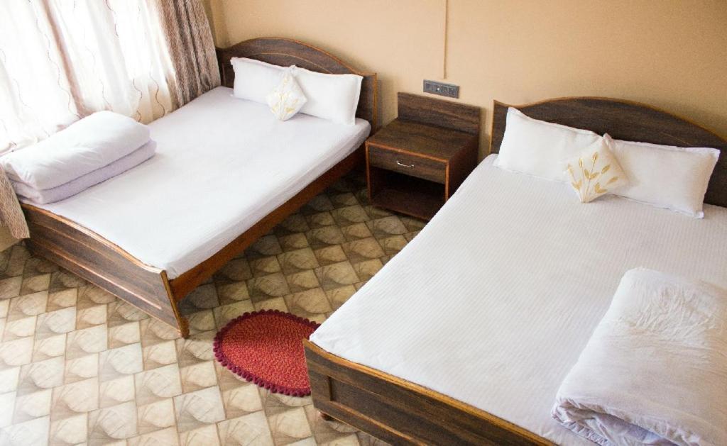 צ'ראפונג'י Cherish Guest House מראה חיצוני תמונה
